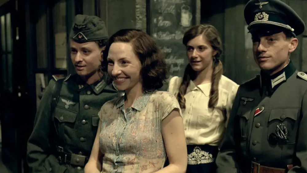 военные сериалы западные